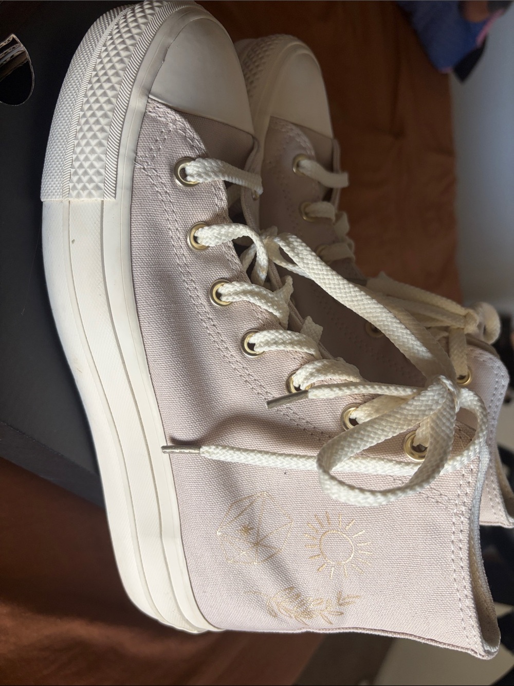 Converse Women’s High-Top Platform sneaker- beige and light brown